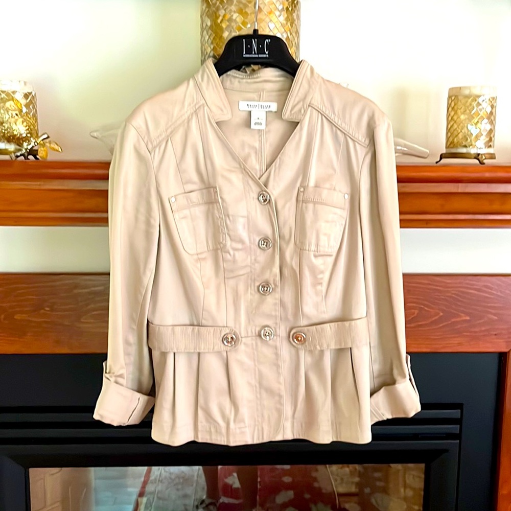 White House Black|Market women’s tan Khacki color jacket
